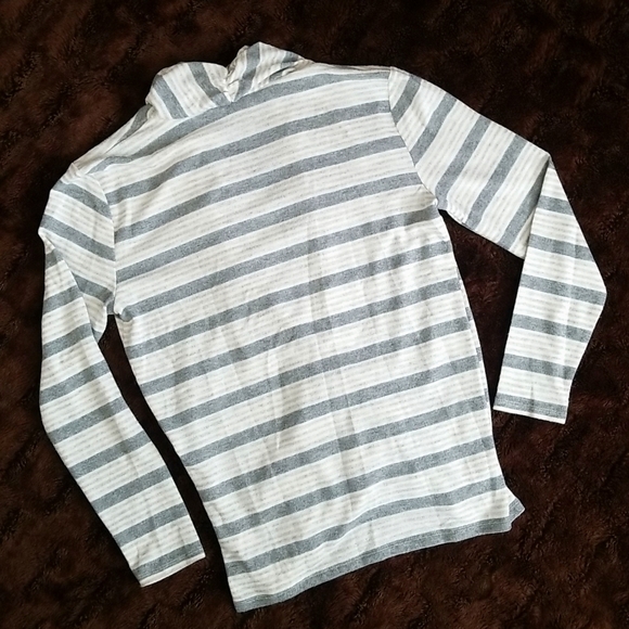 LOFT Outlets Petite Sweater - Size MP - Picture 11 of 11